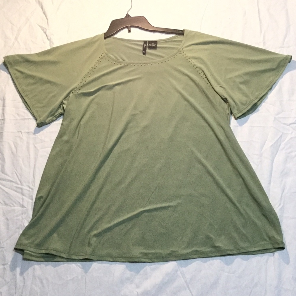 Sage Green 2X Shirt Curvy Bronze Embellishments